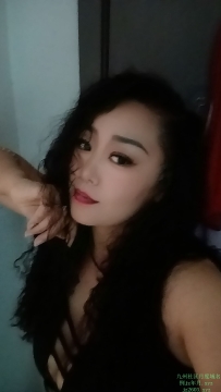 ♬ 大石少妇依依